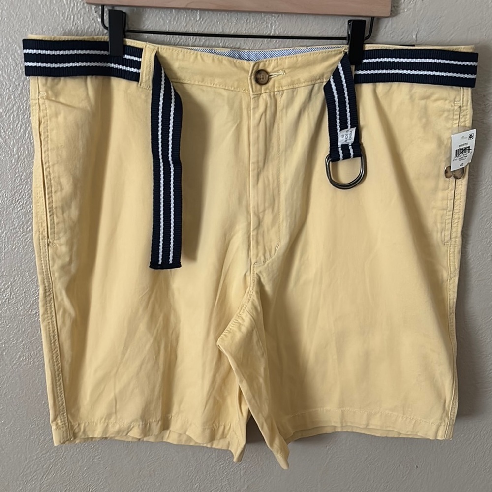 Men’s‎ Club Room Shorts with Belt, Size 40, Yellow